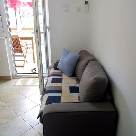 Apartman Leo Нечуям Экстерьер фото